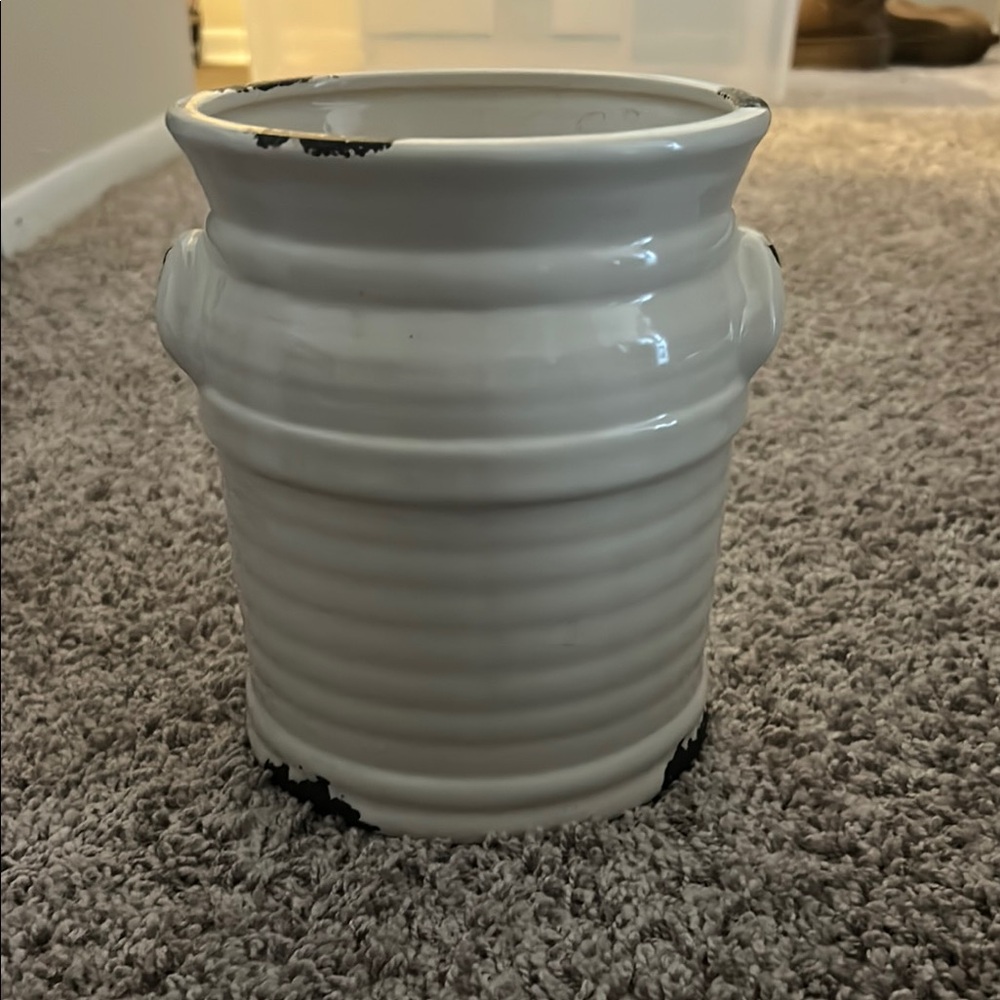 White Ribbed Ceramic Vase with Hourglass Shape